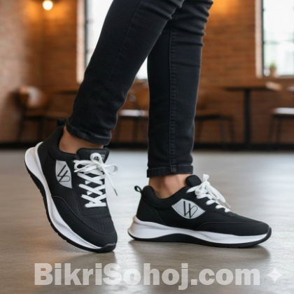 Sneakers 2026 ww White and Black TreadVibe 202